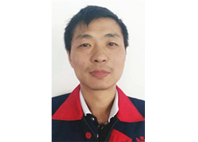 洪曉燕  鑄造車（chē）間主任