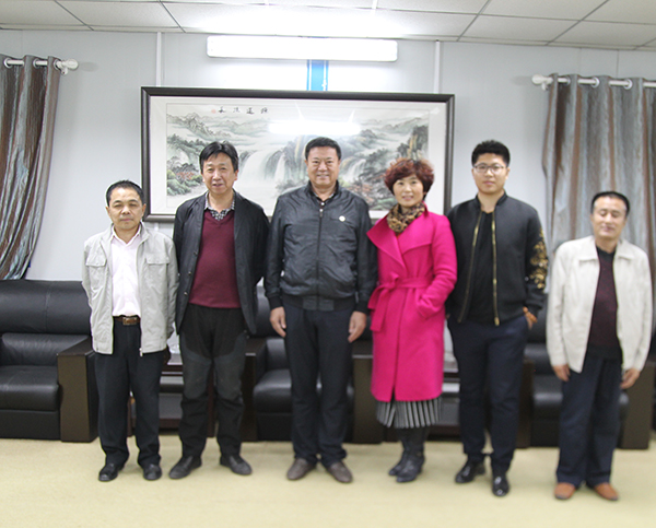黑龍江商（shāng）會到（dào）我公司參觀與考察